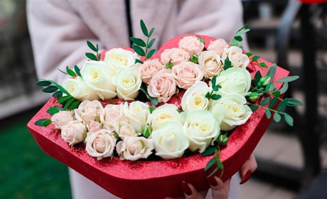 Квіткова ідилія «Party Shop»: у новому магазині складають стильні букети та оригінальні композиції