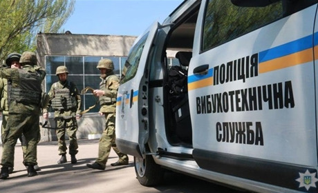 Чоловіка вже друге за рік судитимуть за хибне повідомлення про замінування у Звягелі