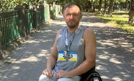 Шосткинець взяв участь в онлайн-забігу "Крила Свободи" одразу після масованої атаки на Шостку