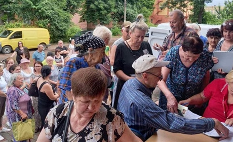 У Звягельскій громаді в рамках проєкту "Соціальна кухня" почали роздавати благодійні обіди