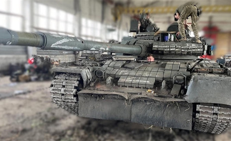 Бійці 30-ї бригади захопили російський танк Т-80 у неушкодженому стані