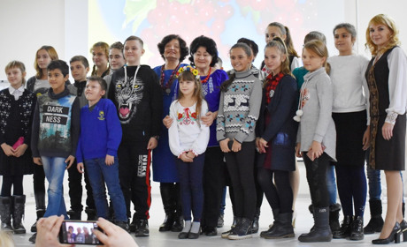 Учнів навчальних закладів міста об’єднала мова