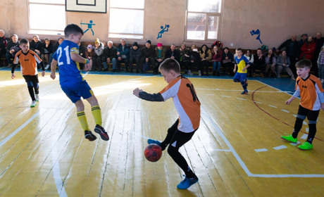 Футболісти Жмеринської ДЮСШ вибороли І місце відкритого турніру з футзалу пам’яті Героїв Майдану