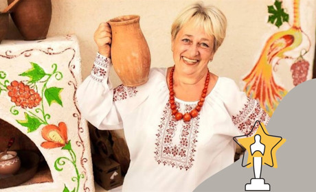 Тонна борошна, пів тонни олії, тачками продукти. Домашня "польова" кухня Любов Какуші з Біляївки