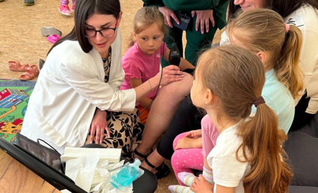 Медицина ближче: у бібліотеці відбулась зустріч з лікарями Старокостянтинівської лікарні