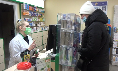 Чому шосткинцям складно витратити в аптеках тисячу гривень за вакцинацію