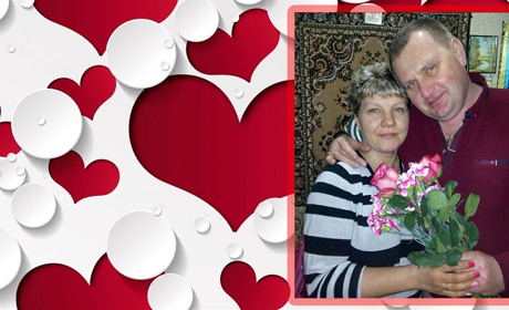 Ольга Титова: "У школу ходили удвох і на мопеді мене катав..."