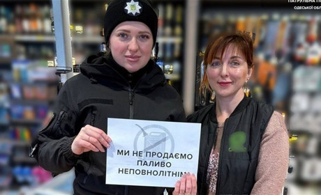 В Ізмаїлі поліція завітала на АЗС з профілактичним рейдом