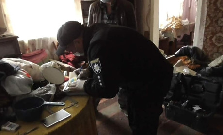 У Сватовому затримали чоловіка, який побив свого товариша: від отриманих травм чоловік помер