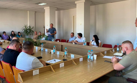 Зарічненська селрада провела нараду з підприємцями, керівниками структур та військовими