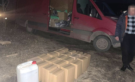 На блокпосту в Сарненському районі вилучили 220 літрів спирту