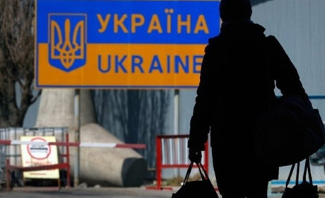 Свято на чужині: більшість заробітчан з України лишаться в Польщі на зимові свята