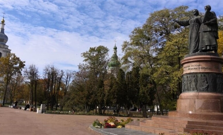Міністерство культури готове вилучити монумент у Переяславі з реєстру пам’яток. Що це означає?