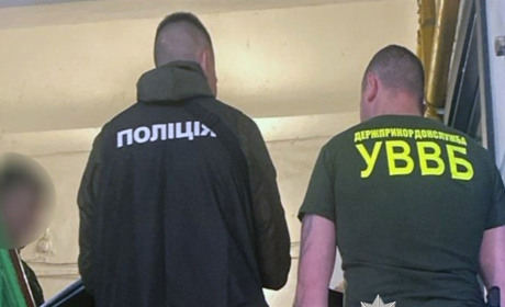 Поліція Херсонщини заблокувала схему незаконного перетину кордону чоловіками призовного віку