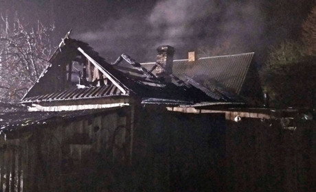 Напередодні Нового Року рятувальники ліквідували дві пожежі