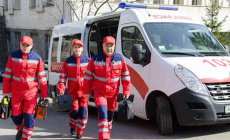Що треба знати, коли викликаєте "швидку" допомогу