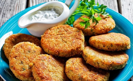 Універсальні рецепти рибних котлет: з філе минтая, щуки, фаршу та сардин