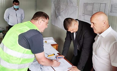 Неприємно вражені кволістю робіт