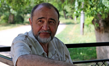 Нікопольський історик до Президента: «Внесіть Нікополь в перелік громад в зонах бойових дій»