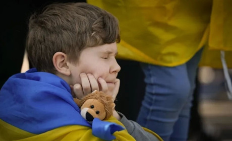 Допомога «Дитина не одна»: хто може отримати та як оформити виплату