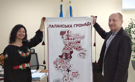 В Паланській громаді вишили мапу узорами кожного села
