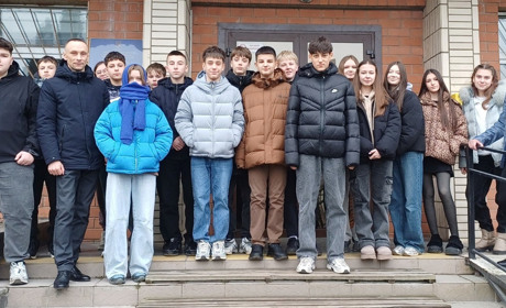 Екскурсія до суду Звягеля: гімназисти дізналися про роботу правосуддя у місті