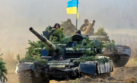 ЗСУ пішли у контрнаступ на Херсонщині, Зеленський заявив, що окупантам час тікати