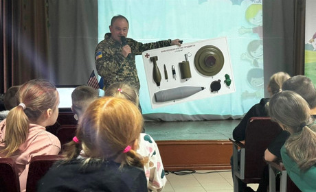 Мінна безпека: тематичне заняття для переяславських ліцеїстів провели члени ГО "Ліга офіцерів"
