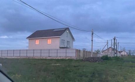 Заступник командира військової частини Одещини змушував бійців будувати маєток для своєї тещі