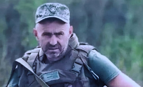 "Я чоловік, я мушу йти захистити вас": Пам'яті воїна та Героя Олександра Мартинюка