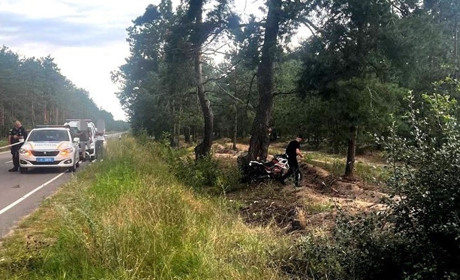 Житель Сарненщини надав мотоцикл неповнолітній, яка спричинила ДТП — його судитимуть