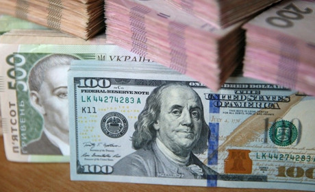 Долар в Україні дорожчає: чого чекати від курсу у 2026 році