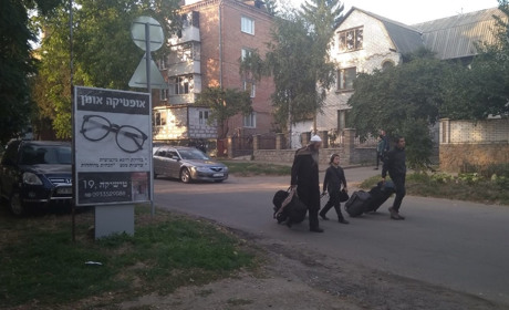 Фото дня: до Умані прибувають паломники