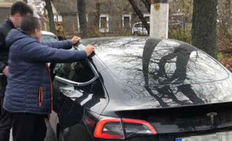 На Житомирщині СБУ ліквідувала схему втечі ухилянтів за кордон
