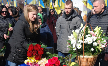 Шостка попрощалася з «прикордонною Берегинею»: пішла у засвіти штаб-сержант Ольга Максименко