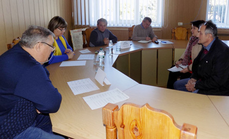 Проблеми мешканців Покровського району вислухала керівник департаменту ЖКГ ОДА