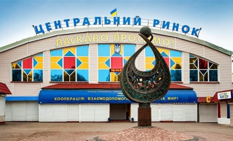 У херсонського центрального ринку є Youtube-канал. Там — актуальні ціни на продукти