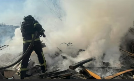 Окупанти зранку вдарили по Миколаєву ракетами, а по Херсону – з артилерії: які наслідки