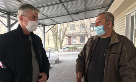 Петропавлівська районна лікарня надаватиме лише два види медичних послуг