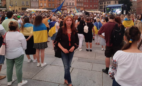 Скільки українців вимушено перебувають за кордоном через війну: цифра шокує