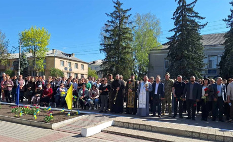 Земля прийняла їх тіла, а небо – душі. В Захарівці пам’ятають кожного