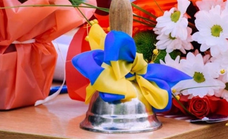 У Добропільській громаді пролунав останній дзвоник. Цьогоріч онлайн