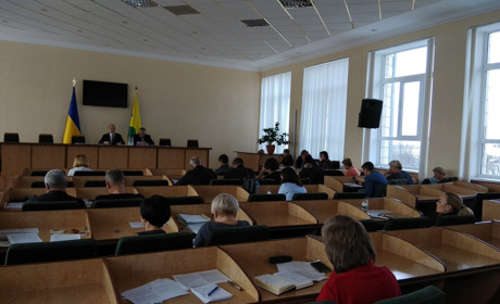 Хто головні депутати-прогульники у Фастівській міській раді: опублікували список