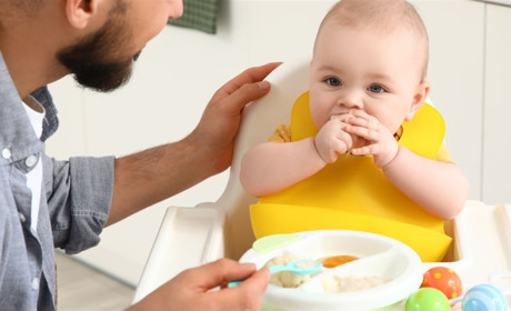 Безкоштовне дитяче харчування у Південноукраїнську: хто та де може отримати допомогу