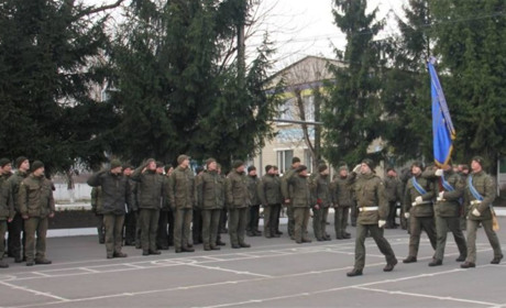 Калинівський полк Нацгвардії нагородили почесною відзнакою