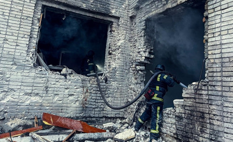 Атака дронів на Шостку: зруйновано інфраструктуру та пошкоджено житлові будинки