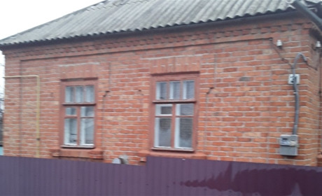 Нерухомість у Первомайську: є пропозиція — продають будинок