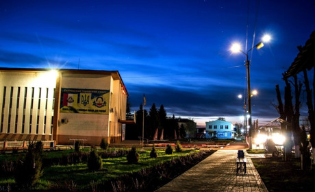 Цифра дня: скільки ліхтарів освітлюють вулиці Сватового 