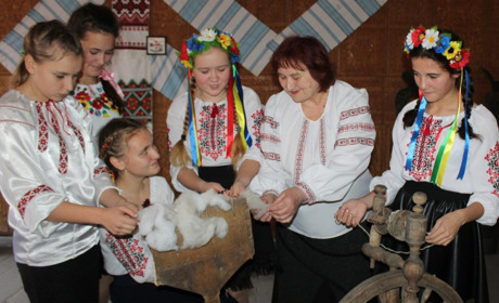 Як Хорошівські школярі провели Андріївські вечорниці