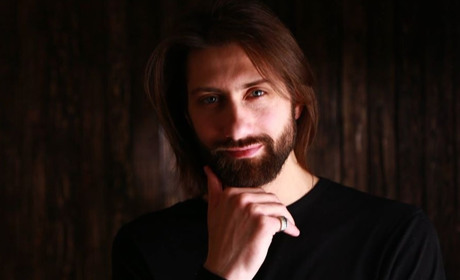 Сергій Волосовець: від Діда Мороза в Білопільській школі – до столичних сцен і популярних фільмів